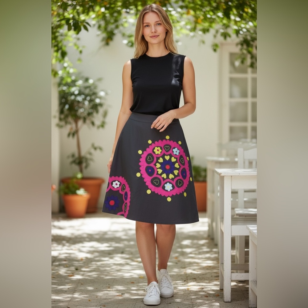 Boden Brown & Pink Heart Floral Applique Skirt women’s size 8 EUC